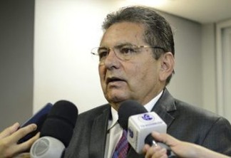 Adriano Galdino anuncia prorrogação da suspensão das atividades na ALPB