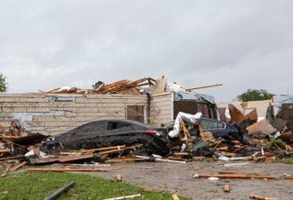DANOS CATASTRÓFICOS: Série de tornados deixa mortos no Mississippi