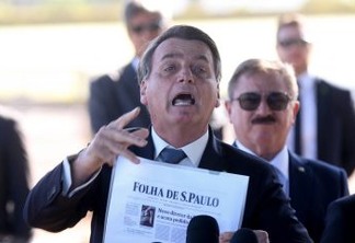 Bolsonaro manda repórteres calarem a boca, ataca Folha e nega interferência na Polícia Federal - VEJA VÍDEO