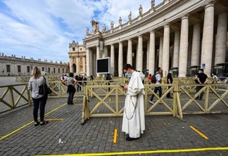 Vaticano reabre a Basílica de São Pedro após mais de dois meses fechada ao público