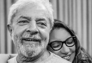 Noiva de Lula diz que Chico Buarque será padrinho de casamento: "Em breve"
