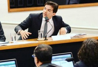 MBL admite alinhamento por impeachment de Bolsonaro