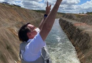 Bolsonaro inaugura obra do Rio São Francisco que irá beneficiar Paraíba