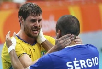 Dois brasileiros estão no top 5 de estrangeiros da Champions masculina