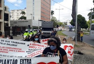 Servidores da Policlínica Municipal protestam e denunciam perseguições - VEJA VÍDEO