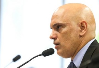 Moraes libera à PF dados que fizeram Facebook banir bolsonaristas