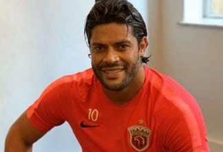 Jogador Hulk Paraíba não vai renovar com clube chinês e diz que tem ofertas de brasileiros
