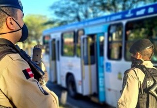 Operação da Polícia Militar reforça a segurança durante a retomada da circulação dos ônibus em João Pessoa e Campina Grande