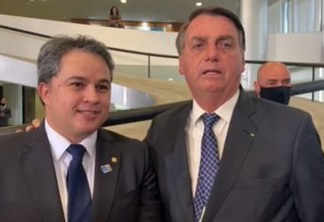 Em Vídeo de Efraim e Bolsonaro, Presidente agradece apoio e fala de expectativas para vir a Paraíba; assista