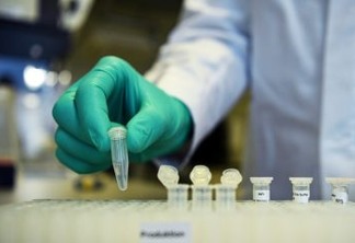 China aprova testes em humanos de vacina cultivada em insetos