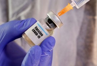 COVID-19: 100 milhões de doses de vacina vão ser produzidas pela Fiocruz