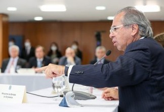 Guedes defende zerar contribuição patronal sobre mínimo em troca de ‘nova CPMF’