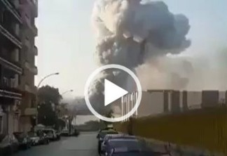 Vídeos mostram momento da explosão que causou destruição em Beirute - CONFIRA