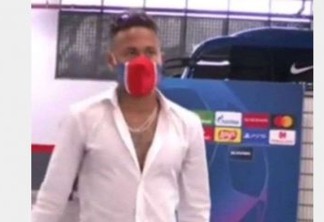 Neymar chega a estádio ouvindo hit de Luísa Sonza e web pira