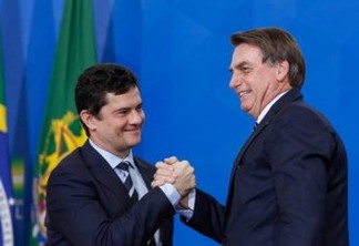 Bolsonaro se revolta após Moro afirmar que ele comemorou quando Lula foi solto e dispara: "Palhaço, mentiroso e sem caráter"