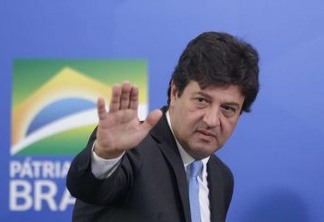 "Bolsonaro levou o povo a um precipício", diz Mandetta
