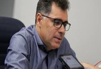 Bolinha acusa que Romero comprou 19 vereadores na CMCG com contracheques