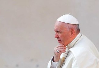 Papa pede que se pare de instrumentalizar religião para incitar ódio: 'Deus não precisa ser defendido por ninguém'