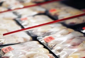 China encontra traços de Covid em asas de frango importadas do Brasil