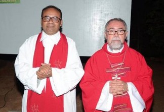 Padre excomungado pela Diocese celebra missa em nova igreja católica de Cajazeiras - VEJA VÍDEO