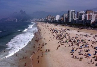 Covid-19: taxa de transmissão brasileira volta ao nível de descontrole
