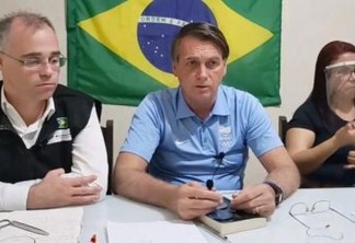 Bolsonaro diz que gostaria de “matar” ONGs da Amazônia e “desenvolver” região com dinheiro estrangeiro - VEJA VÍDEO