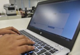 Projeto do IFPB vai consertar computadores para estudantes socialmente vulneráveis