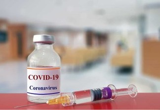 Já são 35 vacinas contra covid-19 com testes em humanos, diz OMS