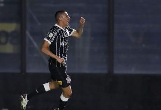 Corinthians vence Vasco e mantém invencibilidade de 10 anos