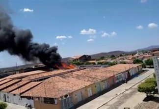 Incêndio atinge prédio de prefeitura no Sertão da Paraíba, e deixa uma pessoa ferida