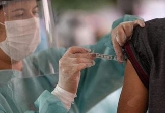 Brasileiros terão de informar CPF para receber vacina contra a Covid-19