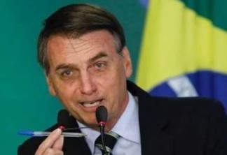 Bolsonaro responde Mourão sobre compra de vacina: “A caneta Bic é minha”