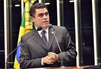 Wilson Santiago pede inclusão de pavimentação de novas estradas do Sertão em plano de obras do Governo