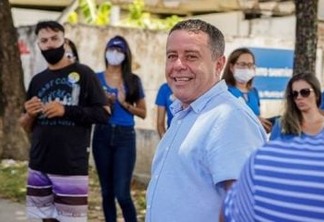 PLEITO EM JP: Candidato João Almeida vota e pede: 'Que o próximo prefeito não seja corrupto'