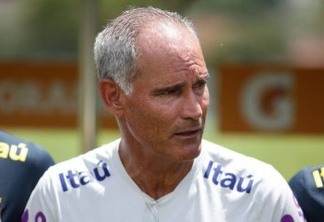 Ex-Seleção brasileira e substituto de Jorge Jesus, treinador morre aos 55 anos