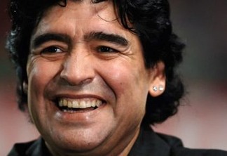 Maradona "está melhor" e inclusive já assistiu um jogo de sua equipe
