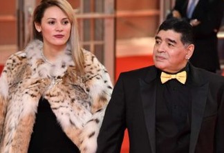 Ex-namorada de Diego Maradona, Rocío Oliva, é impedida de participar do velório - VEJA VÍDEO