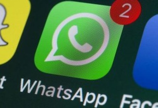 WhatsApp bane mais de mil contas após denúncias ao TSE