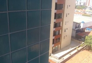 INTERDITADO: prédio no bairro de Manaíra é 'vedado' por risco de desabamento - VEJA VÍDEO