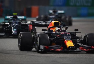 GP DE ABU DHABI: Verstappen supera Mercedes e vence de ponta a ponta; brasileiro é 19º