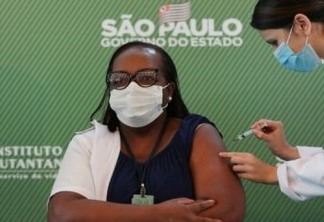 COMEÇA HOJE: após pressão dos governadores, Pazuello diz que vacinação contra a Covid-19 inicia nesta segunda