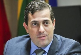 CONFIRA CERTIDÃO: direção nacional do PSB renova permanência de Gervásio Maia na presidência do partido na Paraíba