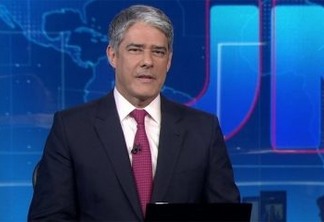 Globo nega rumores de demissão de William Bonner: "Não procede"