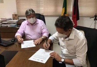 Tião Gomes parabeniza João Azevedo pelo início das matriculas em curso de hotelaria no hotel Bruxaxá, em Areia