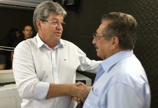 Governador João Azevêdo decreta luto oficial pela morte de Zé Maranhão