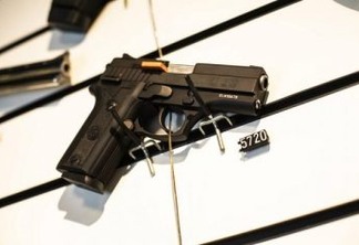 Importação de revólveres e pistolas no governo Bolsonaro é maior do que nos de Lula, Dilma e Temer somados