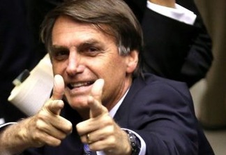 Ministra do STF dá 5 dias para Bolsonaro explicar decretos que ampliam acesso a armas