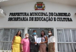 Prefeitura de Cabedelo empossa 105 professores aprovados em concurso público; aulas começam em março