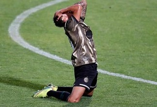 Coritiba perde para Santos por 2x0 e está matematicamente rebaixado para a Série B 2021