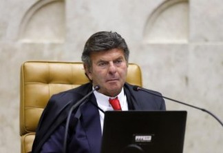 'SERIA DESASTROSO': Luiz Fux diz que Brasil não aguenta mais um impeachment